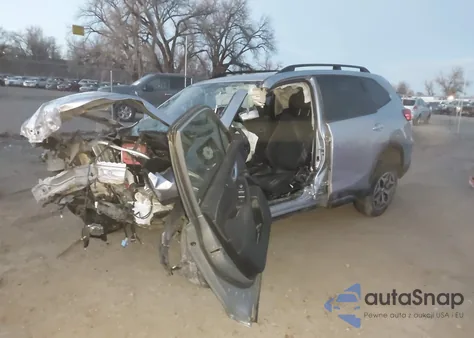 2019 Subaru Forester Premium from USA, damaged, VIN JF2SKAGC7KH472310